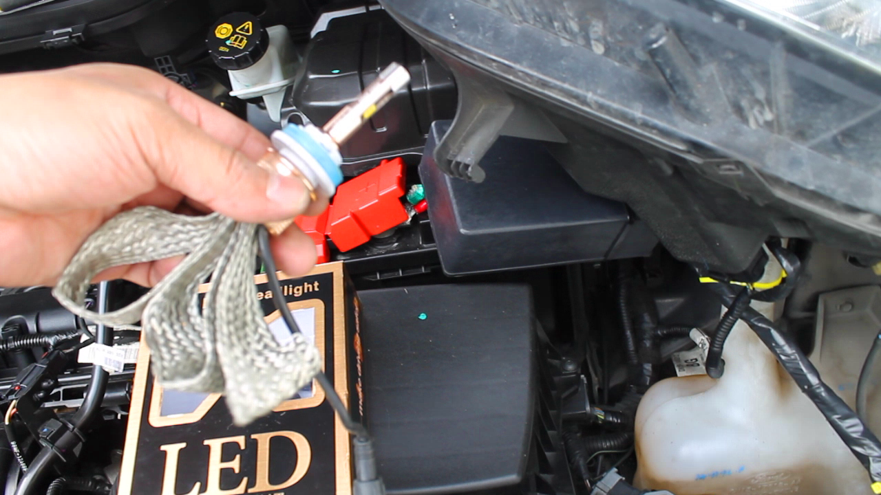 dual-color led fog light ecosport