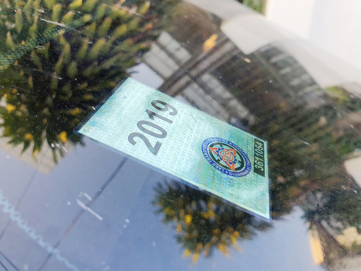 Installing LTO Registration Sticker ECOSPORT DIY SERIES